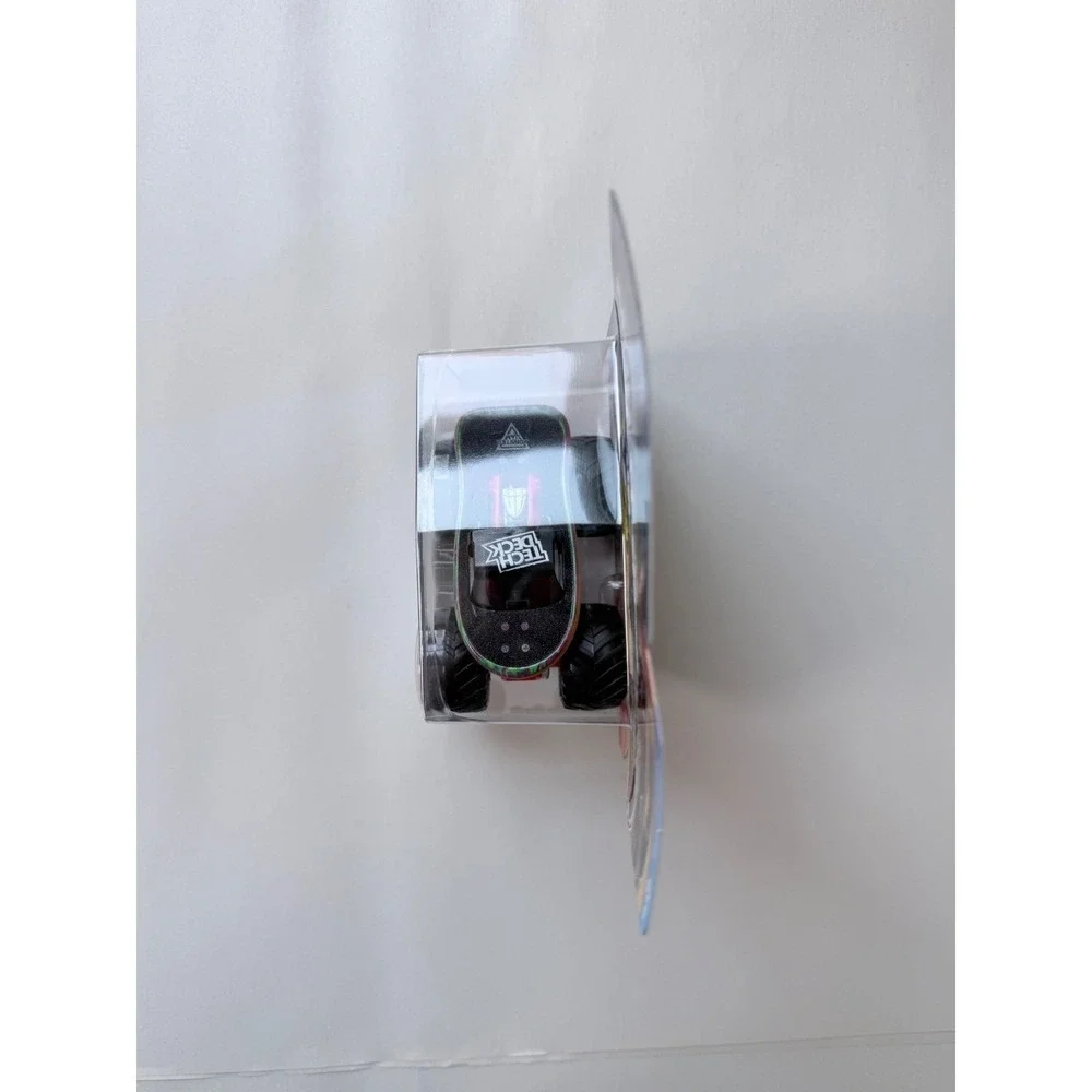 Monster Jam Wreck Deck Monster Truck 1:64 Scale Series 45 Spin Master New